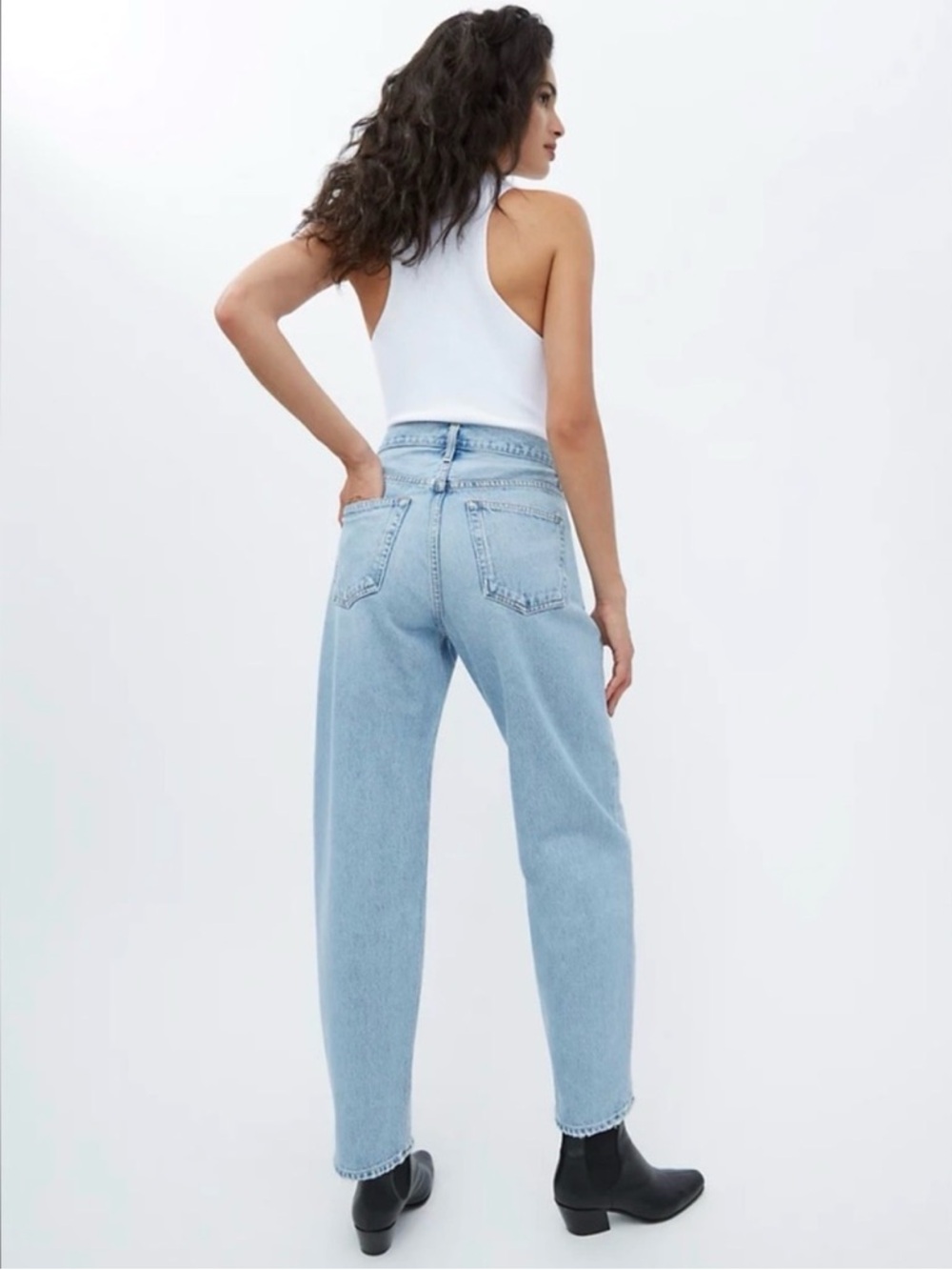 Agolde Light Wash Boyfriend Barrel Jeans
Tapered Baggy High Rise Revolve 27 - Picture 9 of 10